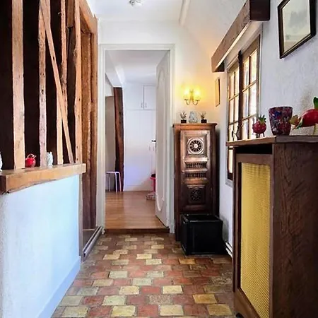 Medievale A Avec Jardin Clos, Animaux Acceptes, Wifi Et Parking Securise Country house *
