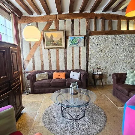 Medievale A Avec Jardin Clos, Animaux Acceptes, Wifi Et Parking Securise