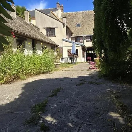Medievale A Avec Jardin Clos, Animaux Acceptes, Wifi Et Parking Securise Houdan